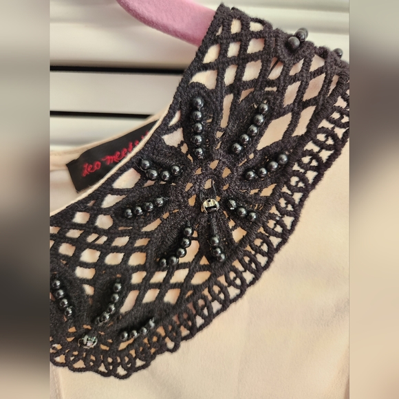 Leo Meets Virgo Sleeveless Shirt Size S - Picture 2 of 4